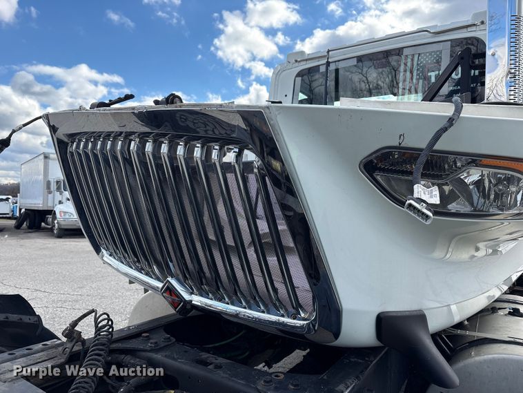 image for item YA1452 2024 International LT625 semi truck