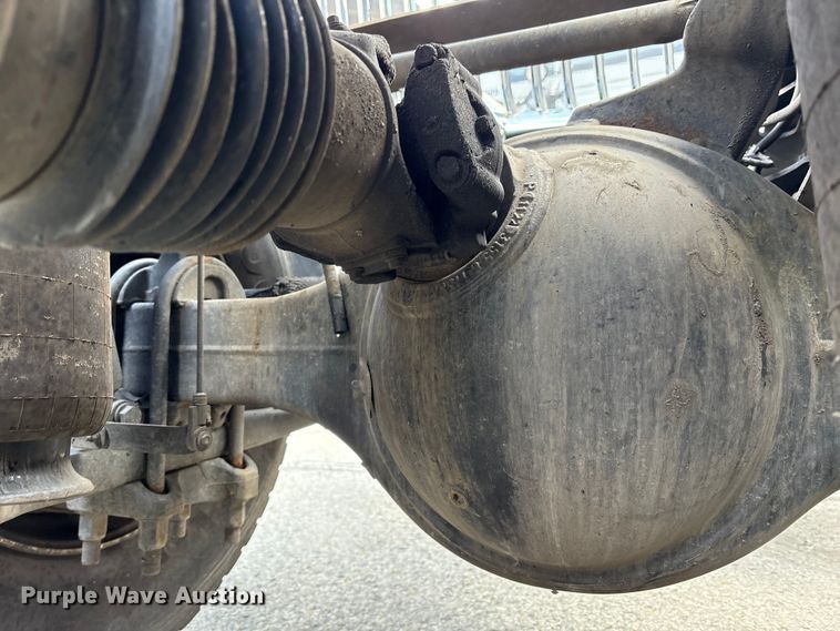 image for item YA1452 2024 International LT625 semi truck