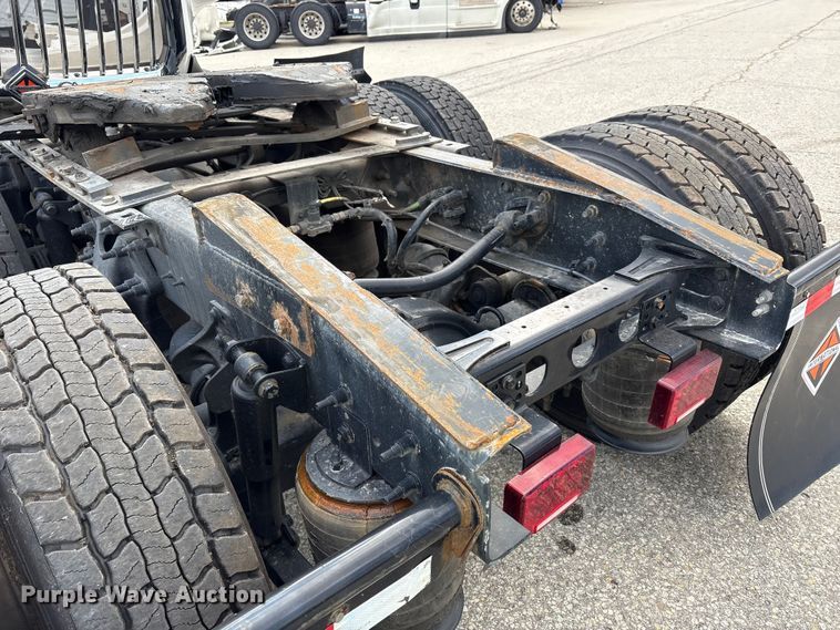 image for item YA1452 2024 International LT625 semi truck