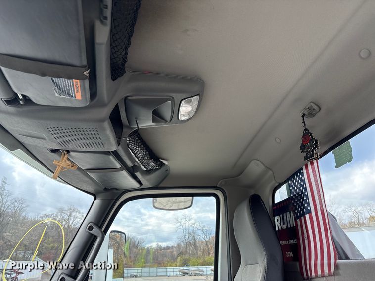 image for item YA1452 2024 International LT625 semi truck