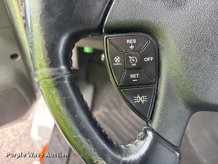 image for item YA1452 2024 International LT625 semi truck