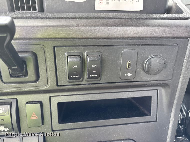 image for item YA1452 2024 International LT625 semi truck