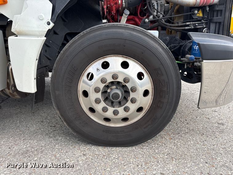 image for item YA1452 2024 International LT625 semi truck