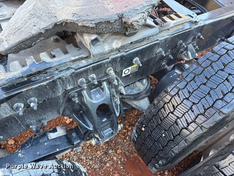 image for item YA1521 2021 Peterbilt 579 semi truck