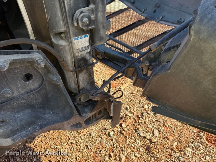 image for item YA1521 2021 Peterbilt 579 semi truck