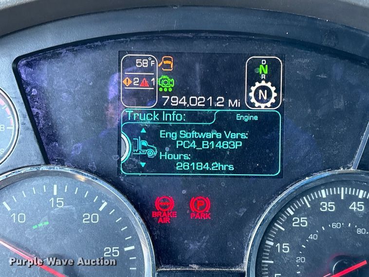 image for item YA1542 2019 Kenworth T680  semi truck