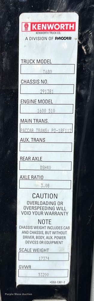 image for item YA1542 2019 Kenworth T680  semi truck