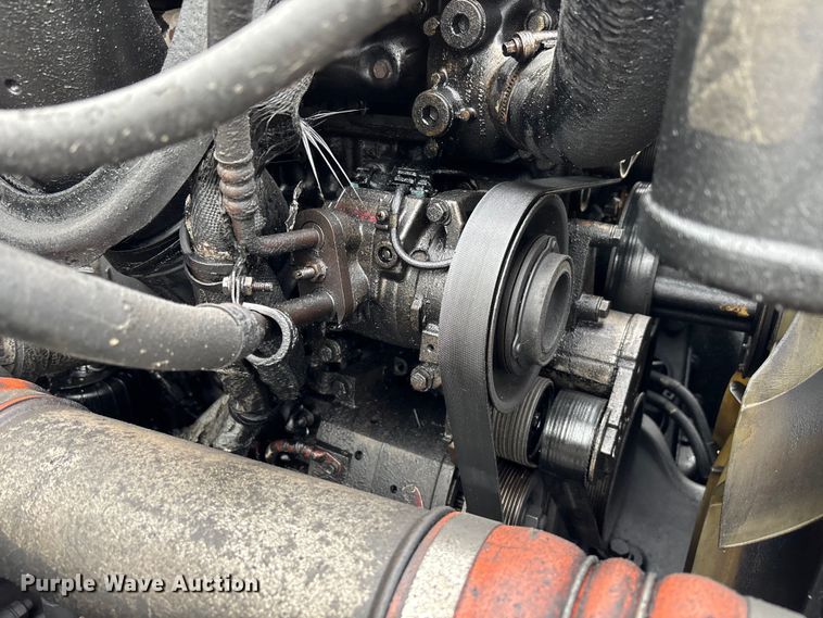 image for item YA1553 2015 Freightliner Cascadia  semi truck