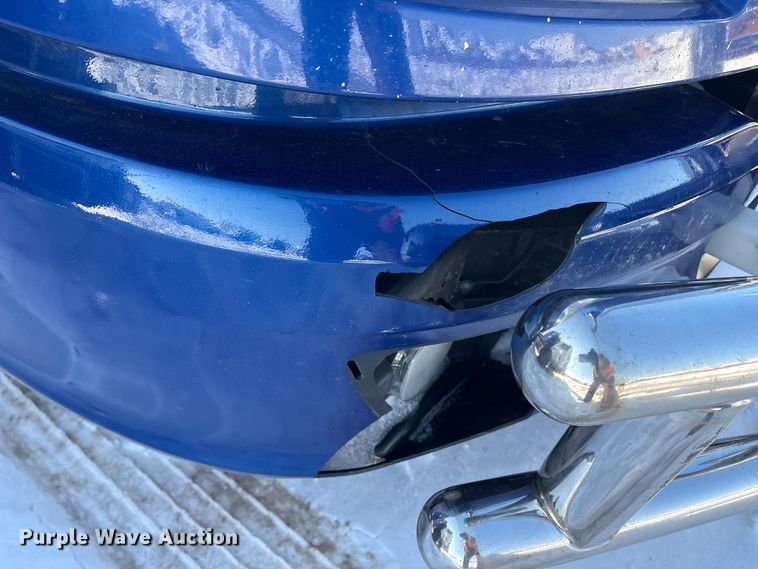 image for item YA1558 2022 Kenworth T680 semi truck