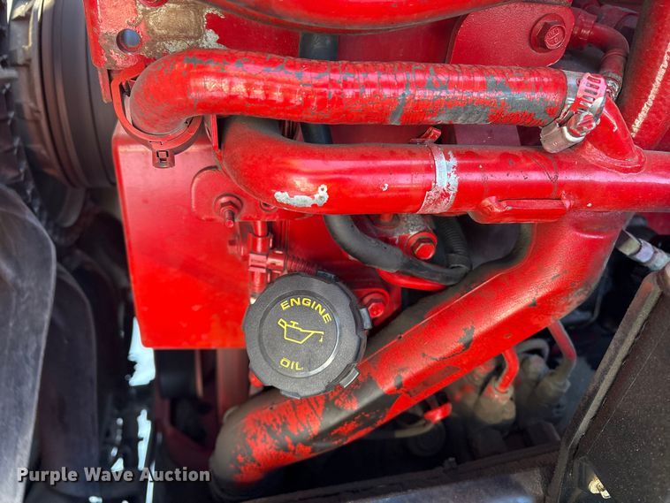 image for item YA1558 2022 Kenworth T680 semi truck