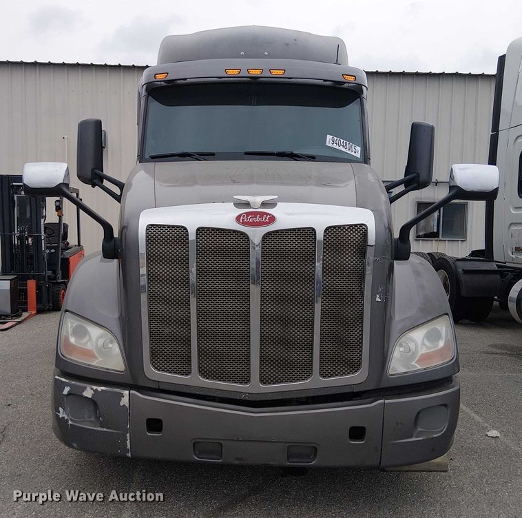 CAMIóN CAMAROTE 2016 PETERBILT