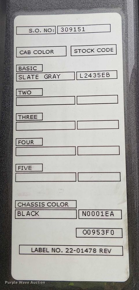 image for item YA1631 2016 Peterbilt 579 semi truck