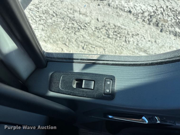 image for item YA1656 2016 Kenworth T680  semi truck