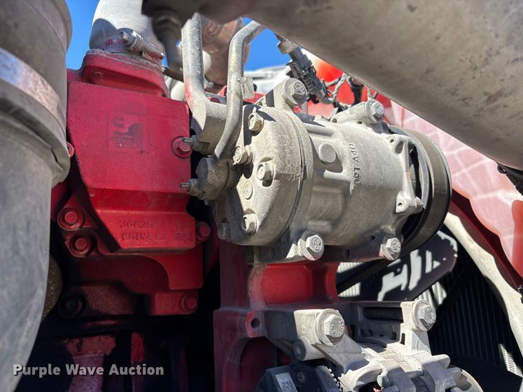 image for item YA1656 2016 Kenworth T680  semi truck