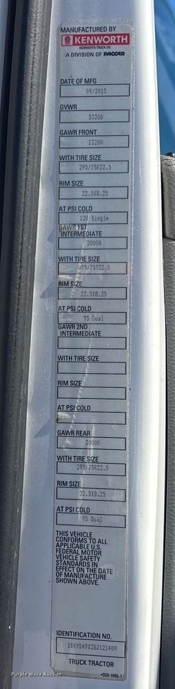 image for item YA1656 2016 Kenworth T680  semi truck