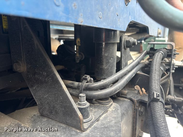 image for item YA1687 2022 Peterbilt 567 semi truck