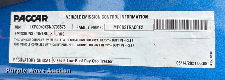 image for item YA1687 2022 Peterbilt 567 semi truck