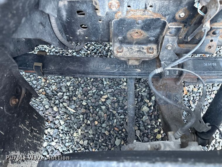 image for item YA1767 2019 Isuzu NRR  box truck