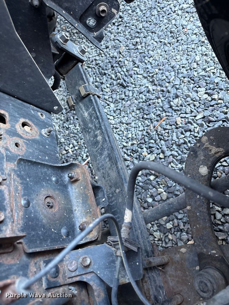 image for item YA1767 2019 Isuzu NRR  box truck