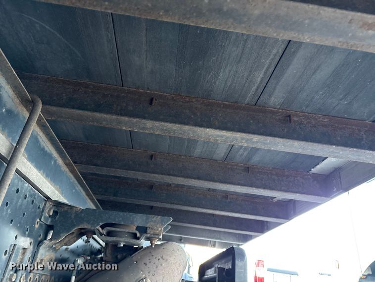 image for item YA1767 2019 Isuzu NRR  box truck