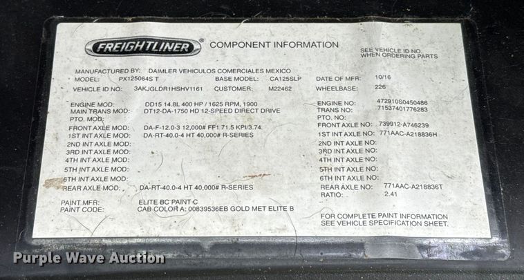 image for item YA1774 2017 Freightliner Cascadia 125 semi truck