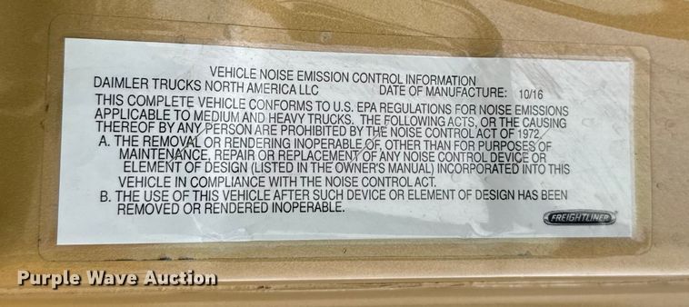 image for item YA1774 2017 Freightliner Cascadia 125 semi truck