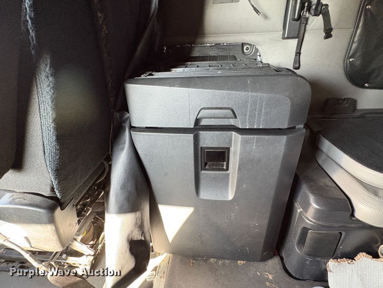 image for item YA1778 2020 Freightliner Cascadia 126 semi truck