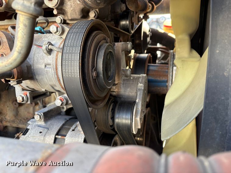 image for item YA1778 2020 Freightliner Cascadia 126 semi truck