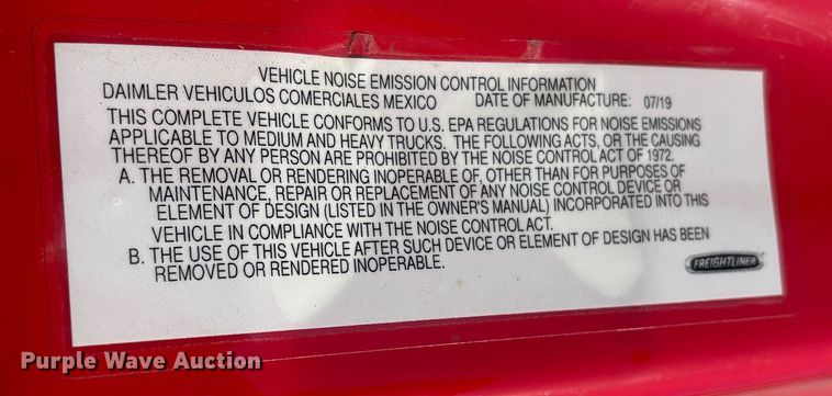 image for item YA1778 2020 Freightliner Cascadia 126 semi truck