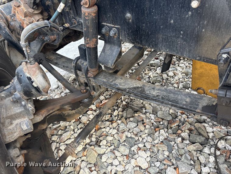 image for item YA1879 2019 Peterbilt 389 glider kit semi truck