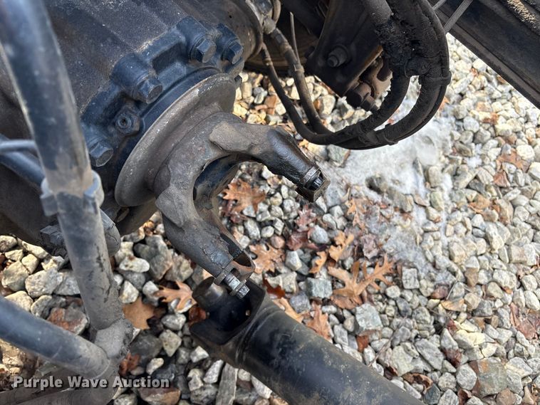 image for item YA1879 2019 Peterbilt 389 glider kit semi truck