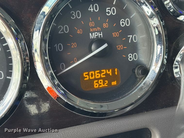 image for item YA1879 2019 Peterbilt 389 glider kit semi truck