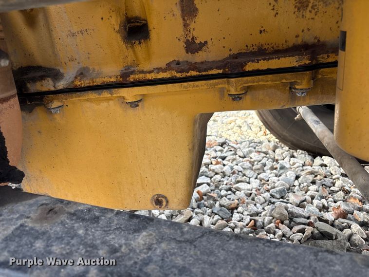 image for item YA1879 2019 Peterbilt 389 glider kit semi truck