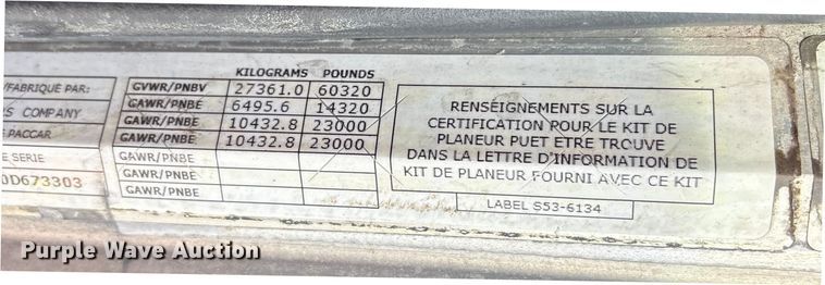 image for item YA1879 2019 Peterbilt 389 glider kit semi truck