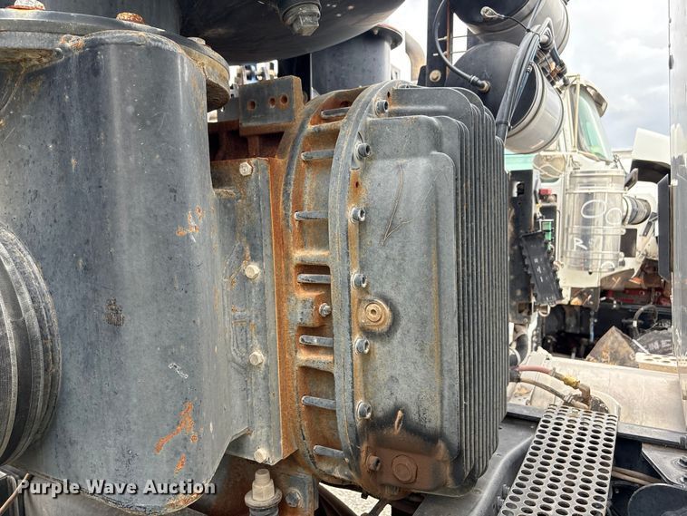 image for item YA1908 2024 Kenworth T880 hydrovac truck