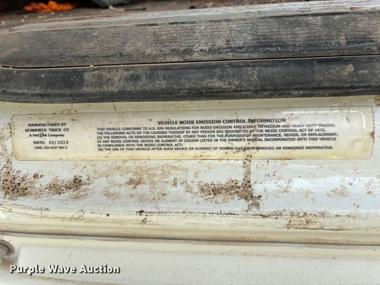 image for item YA1908 2024 Kenworth T880 hydrovac truck