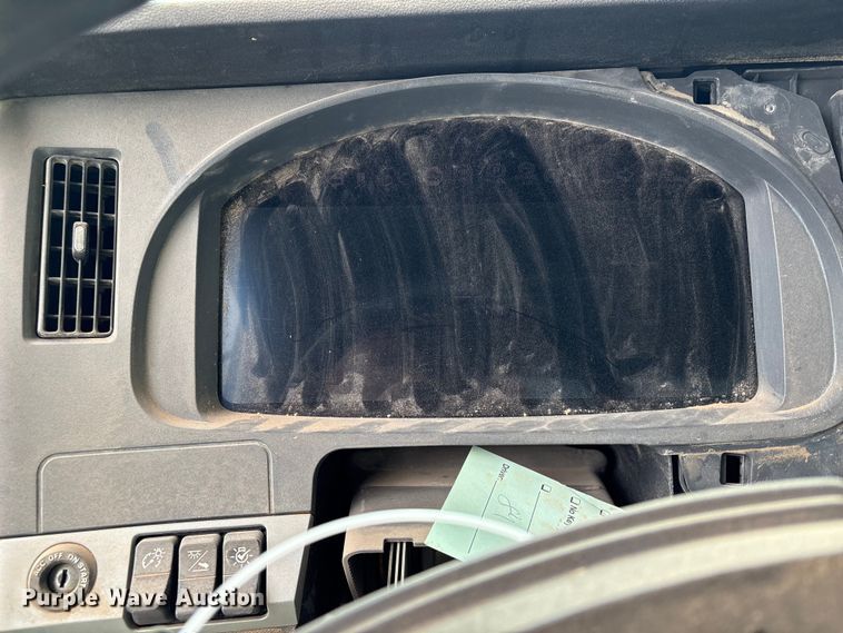 image for item YA1908 2024 Kenworth T880 hydrovac truck