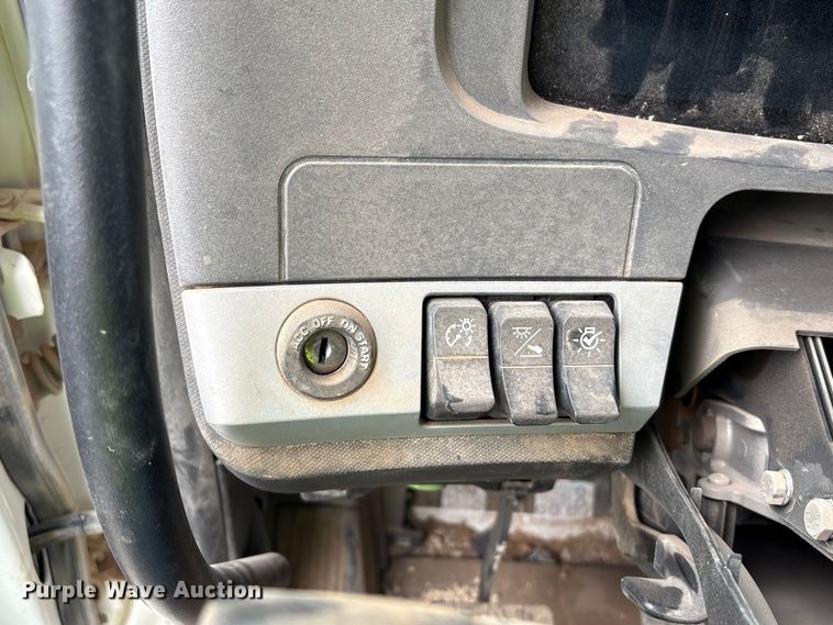 image for item YA1908 2024 Kenworth T880 hydrovac truck