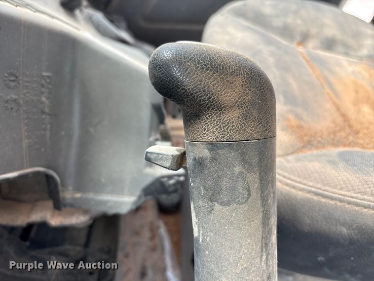 image for item YA1908 2024 Kenworth T880 hydrovac truck