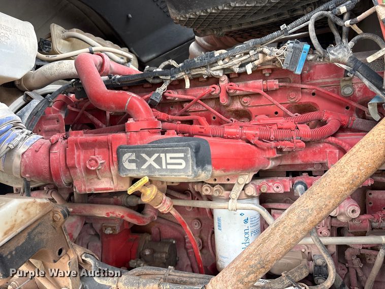 image for item YA1908 2024 Kenworth T880 hydrovac truck