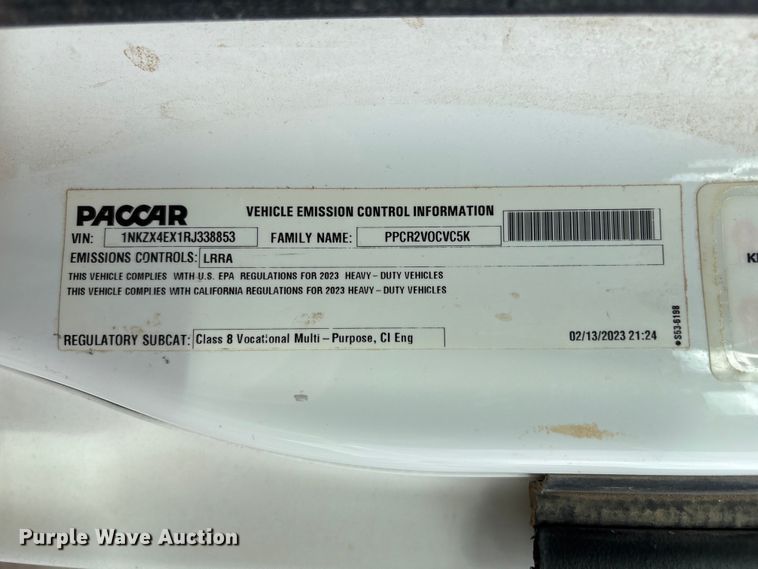 image for item YA1908 2024 Kenworth T880 hydrovac truck