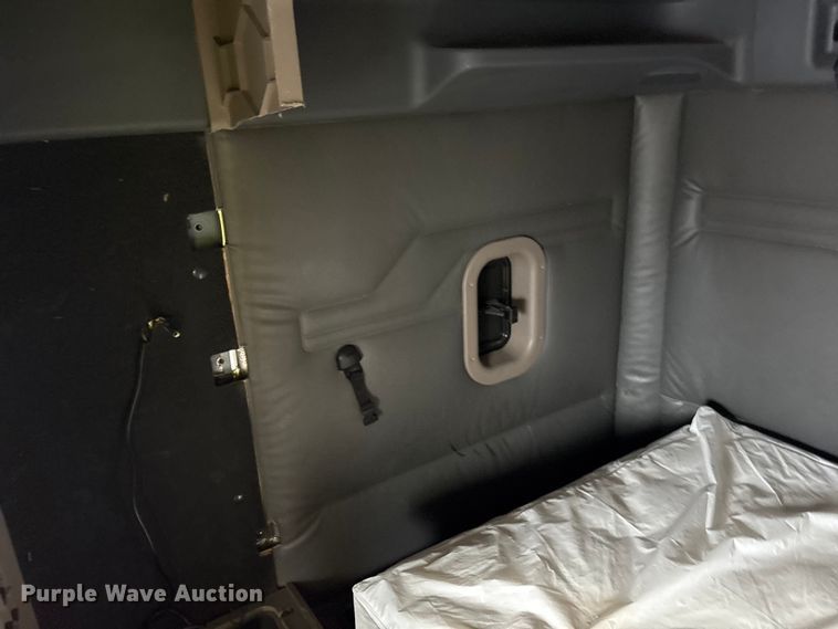 image for item YA1917 2015 Freightliner Cascadia  semi truck