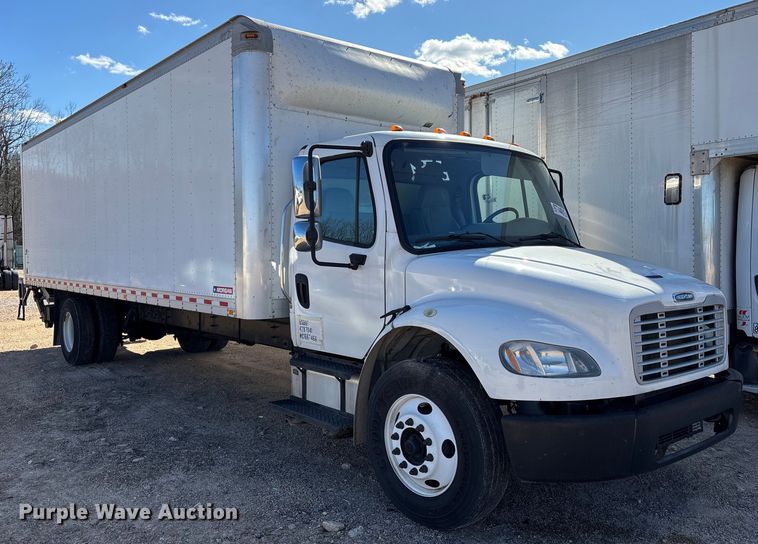 image for item YA1937 2019 Freightliner Buisness Class M2  box truck