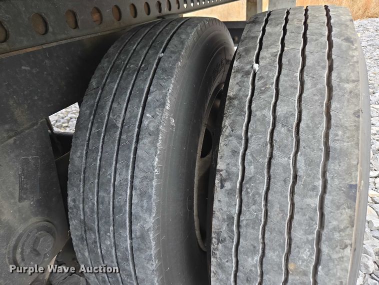 image for item YA2002 2023 Atro dry van trailer