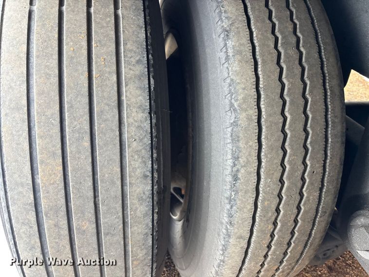 image for item YA2004 2023 ATRO dry van trailer