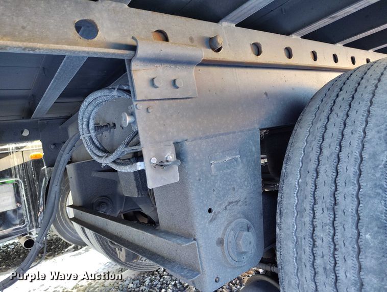 image for item YA2015 2023 Atro  dry van trailer