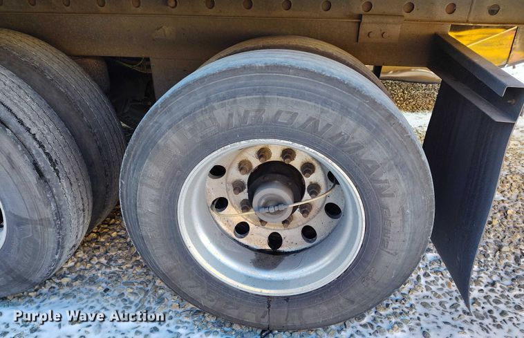 image for item YA2015 2023 Atro  dry van trailer