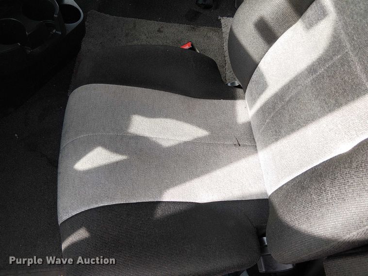 image for item YA2096 2022 Freightliner Cascadia 126 semi truck