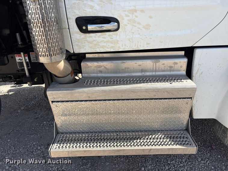 image for item YA2100 2025 Peterbilt 567 crane truck