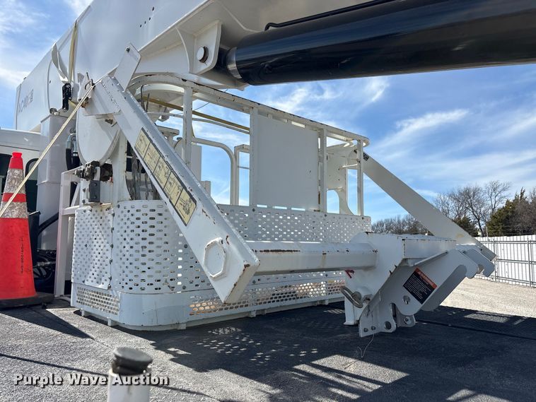 image for item YA2100 2025 Peterbilt 567 crane truck